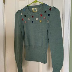 Vintage multicolored puff sleeve sweater